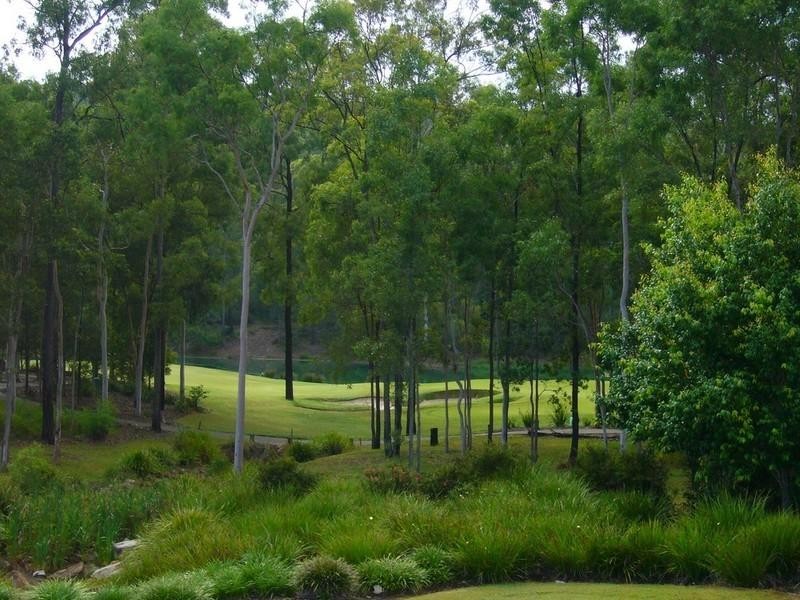 4 Cedarwood Place, Brookwater QLD 4300