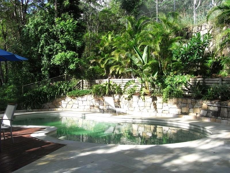 17 Narnoo Street, Chapel Hill QLD 4069