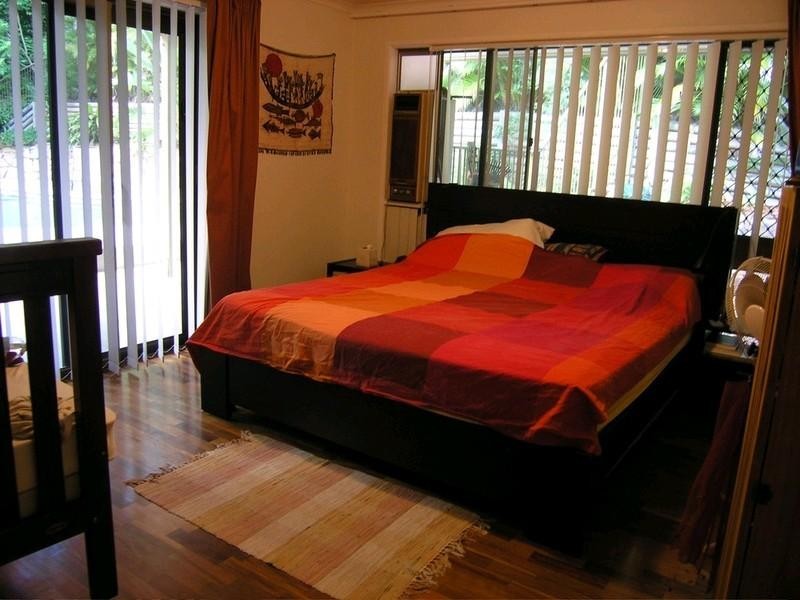 17 Narnoo Street, Chapel Hill QLD 4069