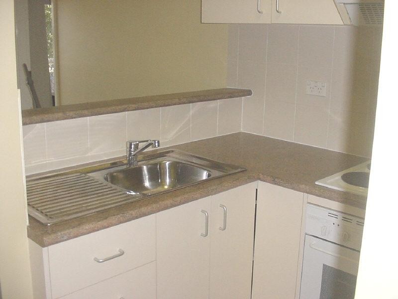 4/1 Sheehan Street, Milton QLD 4064