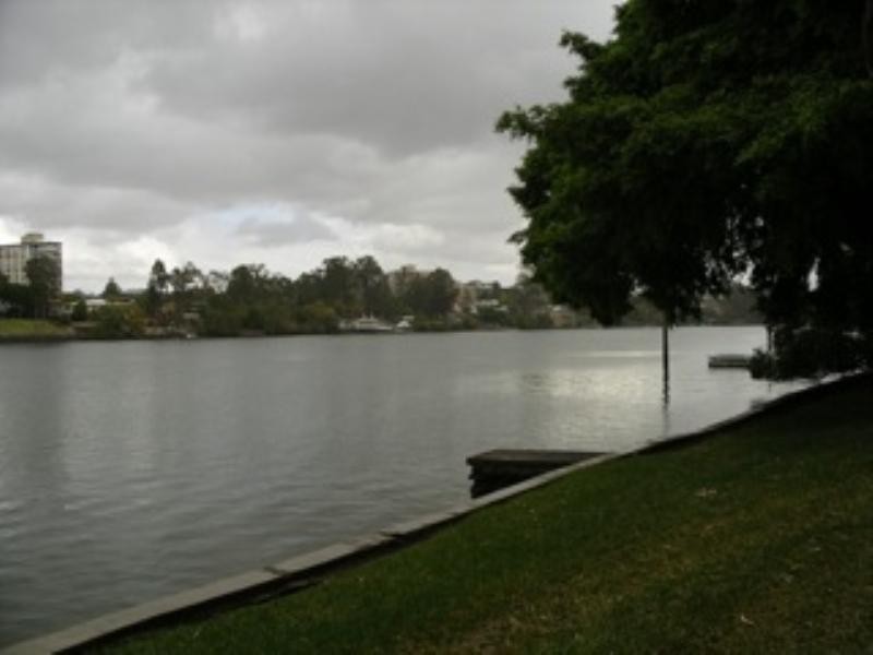 9/10 Carlow Street, West End QLD 4101