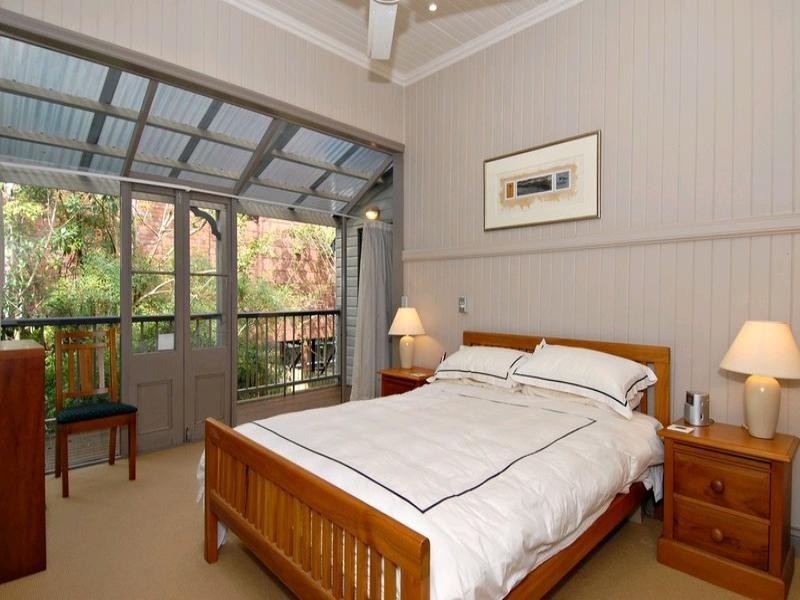 66 Elizabeth Street, Toowong QLD 4066