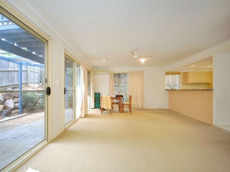 17/47 Newcomen Street, Indooroopilly QLD 4068