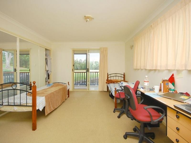 17/47 Newcomen Street, Indooroopilly QLD 4068