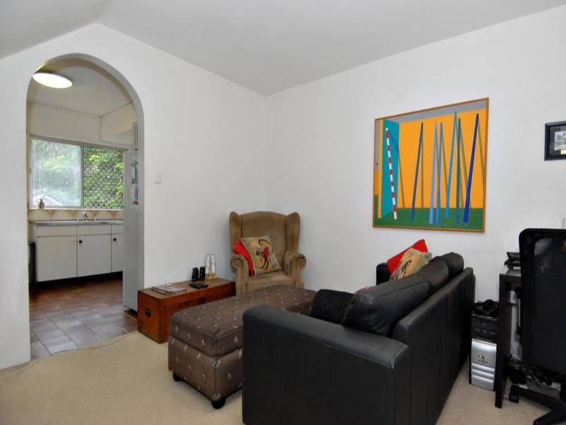 2/18 Moorak Street, Taringa QLD 4068