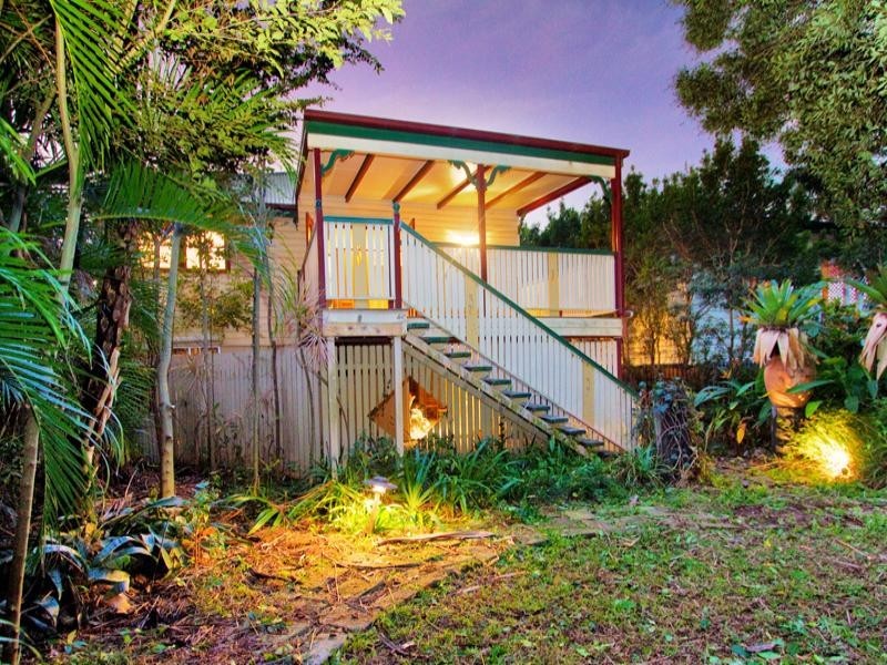 18 Vincent Street, Auchenflower QLD 4066