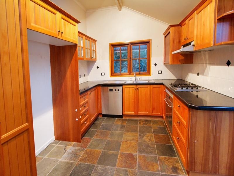 18 Vincent Street, Auchenflower QLD 4066