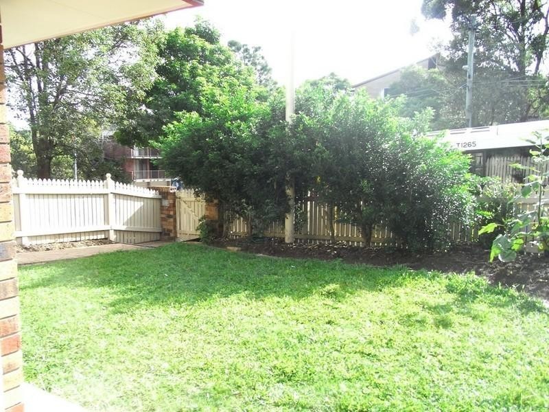 1/130 Central Avenue, Indooroopilly QLD 4068