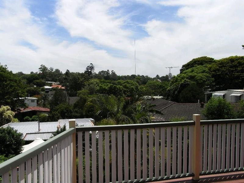 41 Wongabel Street, Kenmore QLD 4069