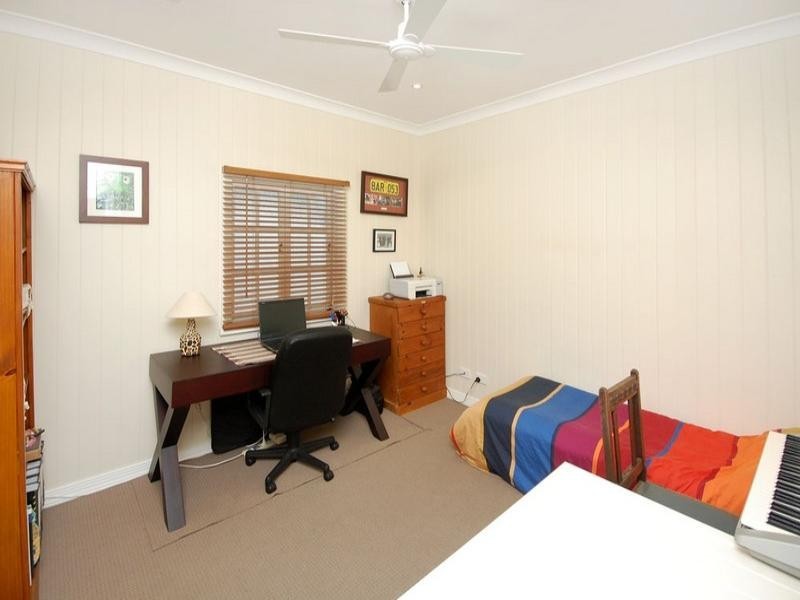 25 Torwood Street, Milton QLD 4064