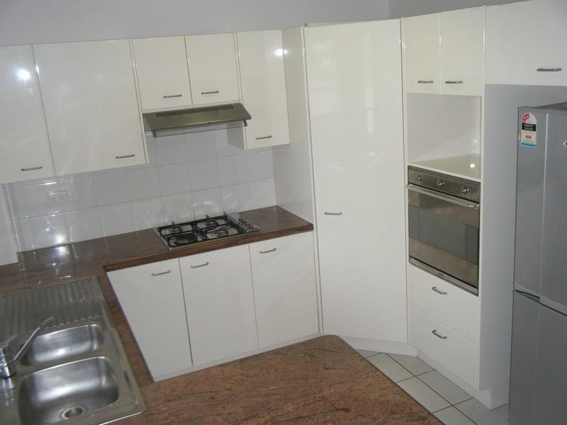 4/56 Glen Road, Toowong QLD 4066