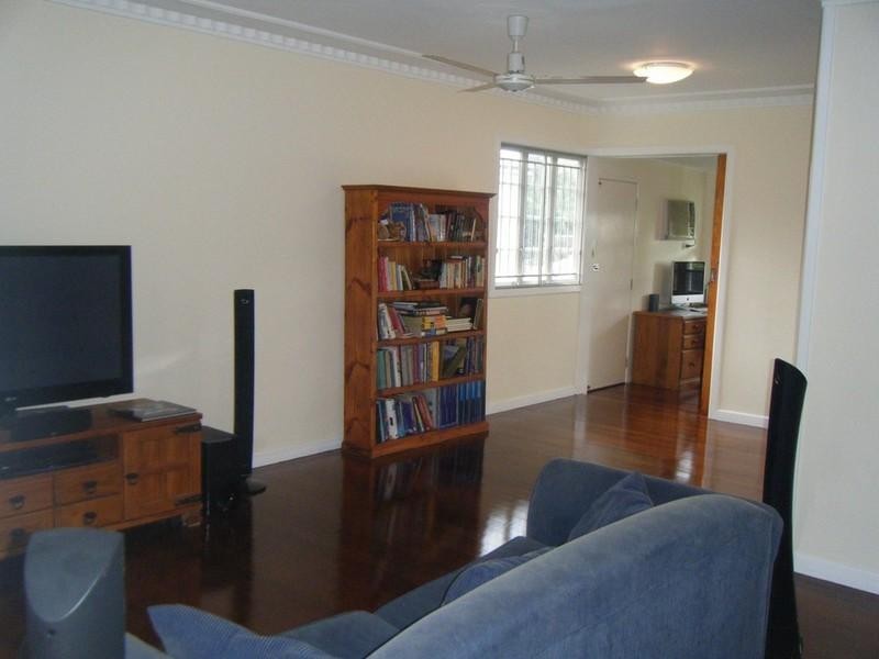 46 Clarence Road, Indooroopilly QLD 4068