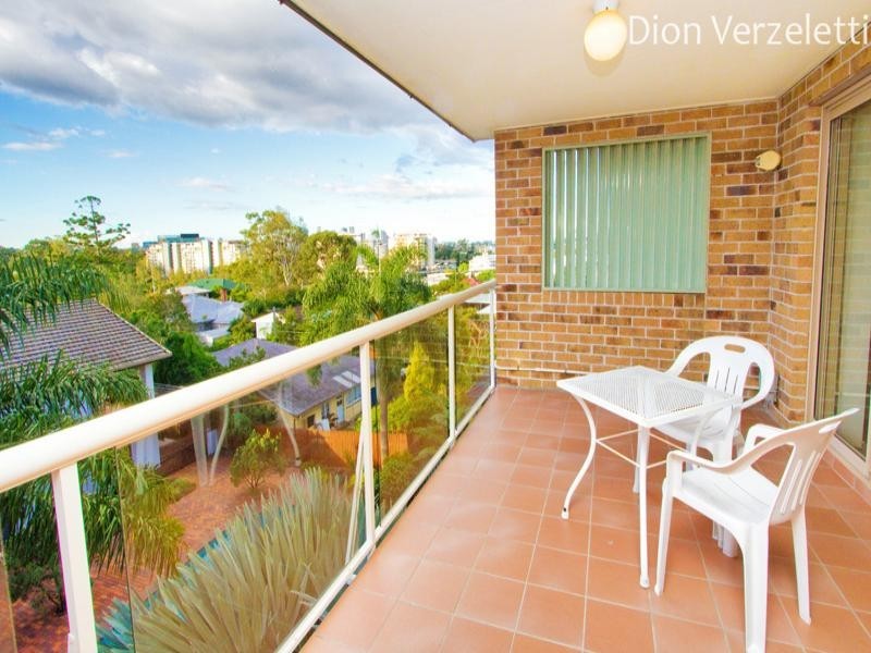 6/15 Augustus Street, Toowong QLD 4066