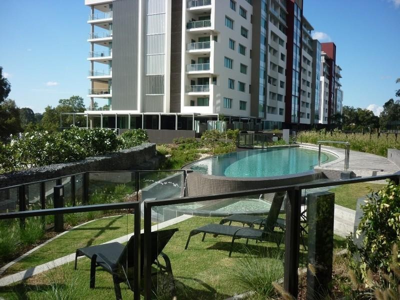 4306/205 King Arthur Terrace, Tennyson QLD 4105