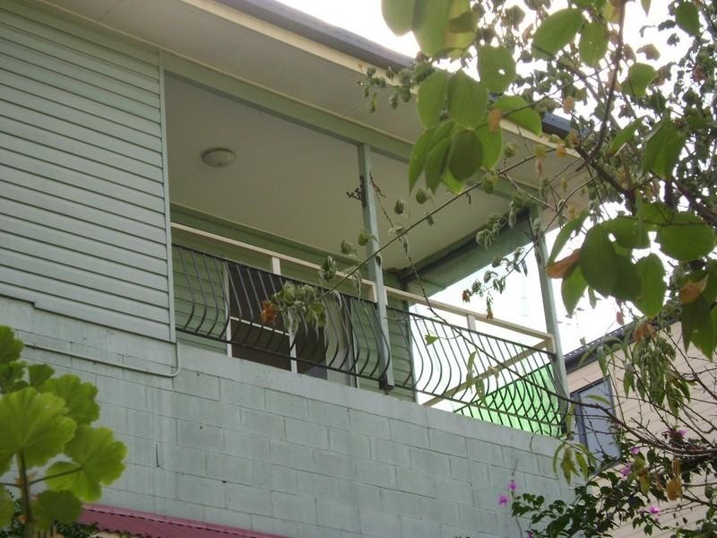 2/44 Sleath Street, Auchenflower QLD 4066