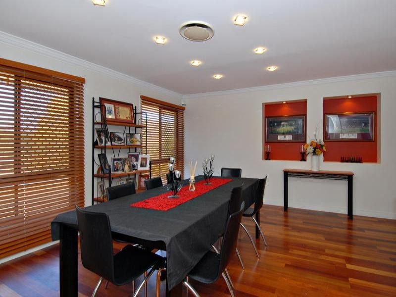 14 Nearco Street, Fig Tree Pocket QLD 4069