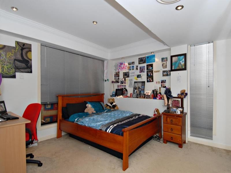 14 Nearco Street, Fig Tree Pocket QLD 4069