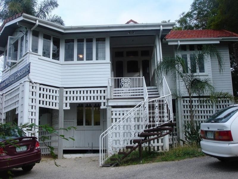 120 Sherwood Road, Toowong QLD 4066