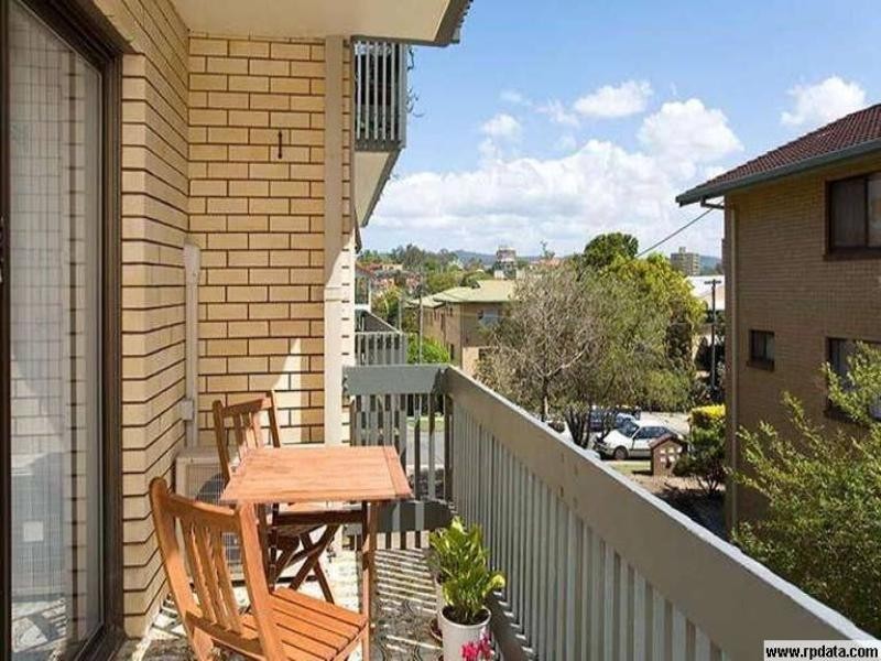 2/46 Mitre Street, St Lucia QLD 4067