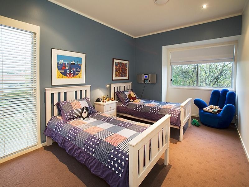 112 Hawken Drive, St Lucia QLD 4067