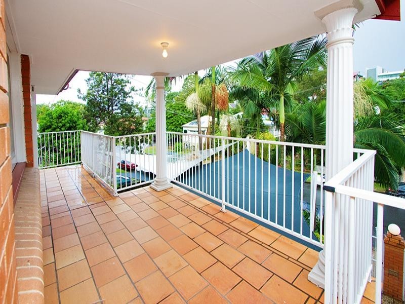 17 Marmion Parade, Taringa QLD 4068