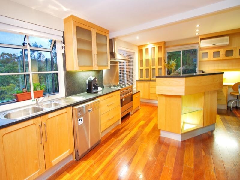 99 Elizabeth Street, Toowong QLD 4066