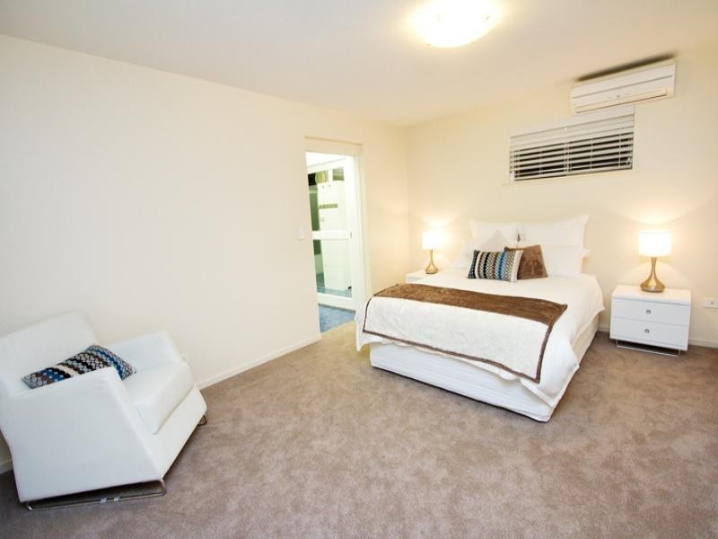 99 Elizabeth Street, Toowong QLD 4066