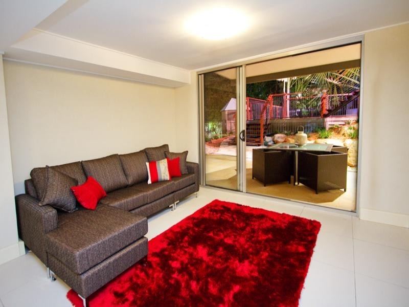 99 Elizabeth Street, Toowong QLD 4066