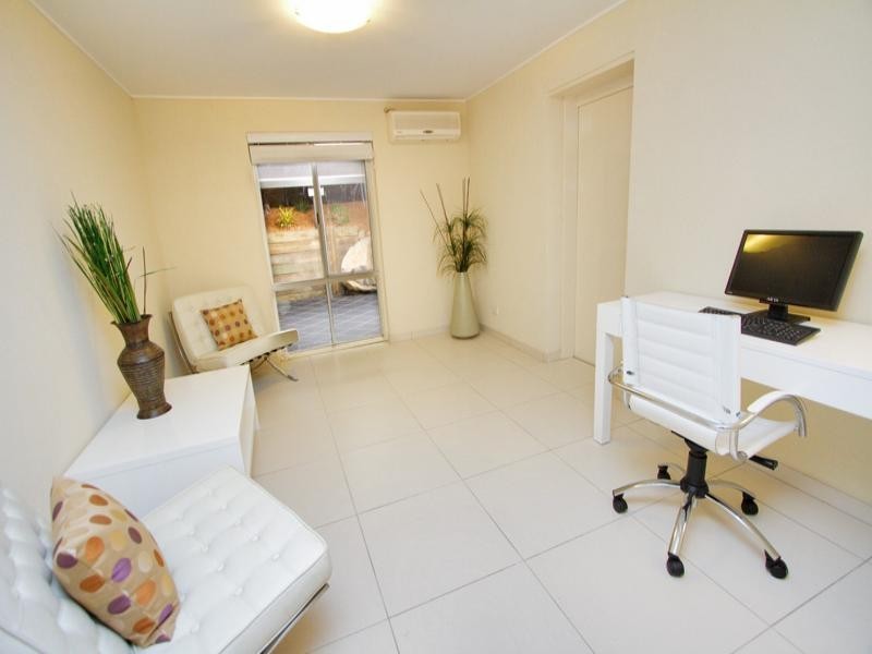 99 Elizabeth Street, Toowong QLD 4066