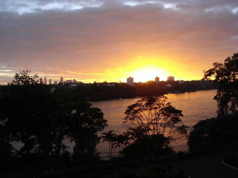 10/72 Sandford Street, St Lucia QLD 4067