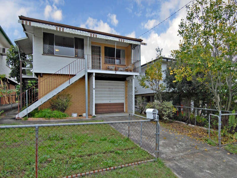 19 Brasted Street, Taringa QLD 4068