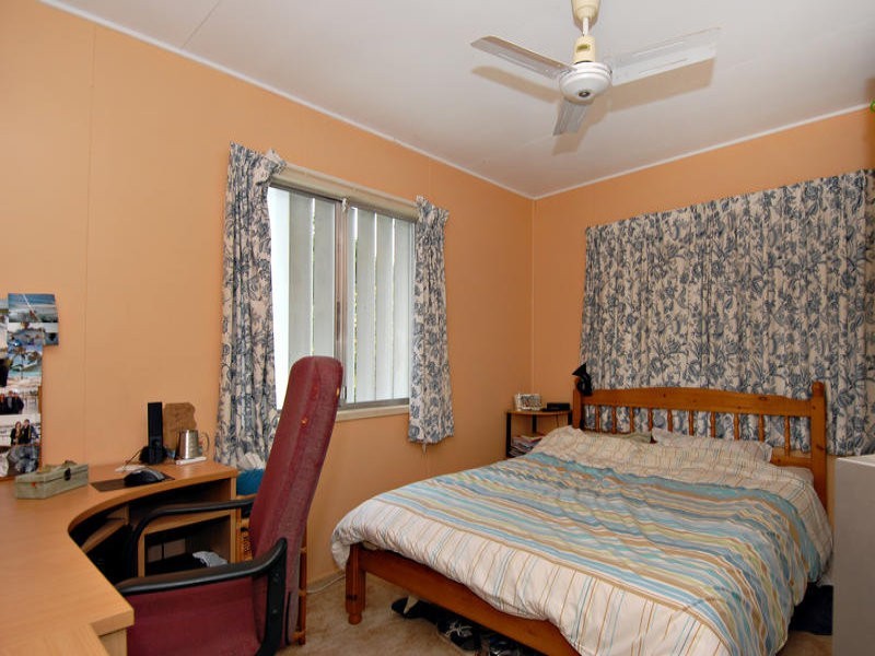 19 Brasted Street, Taringa QLD 4068