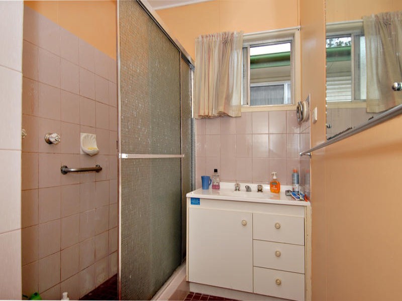 19 Brasted Street, Taringa QLD 4068