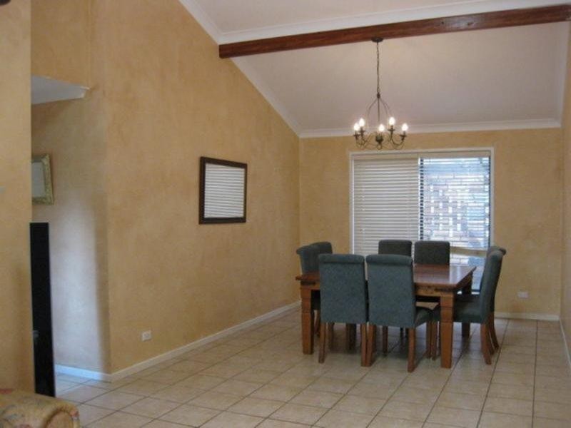 88 Dobell Street, Indooroopilly QLD 4068