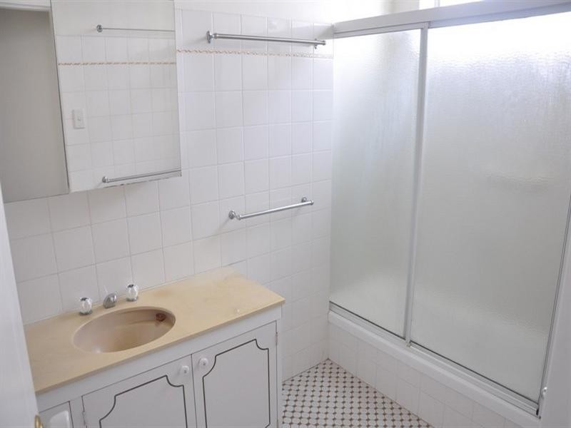 8/48 Dunmore Terrace, Auchenflower QLD 4066