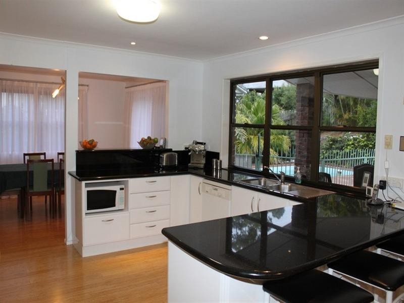 76 Carinya Street, Indooroopilly QLD 4068