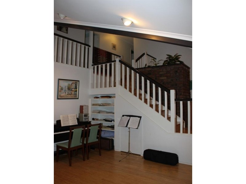 76 Carinya Street, Indooroopilly QLD 4068