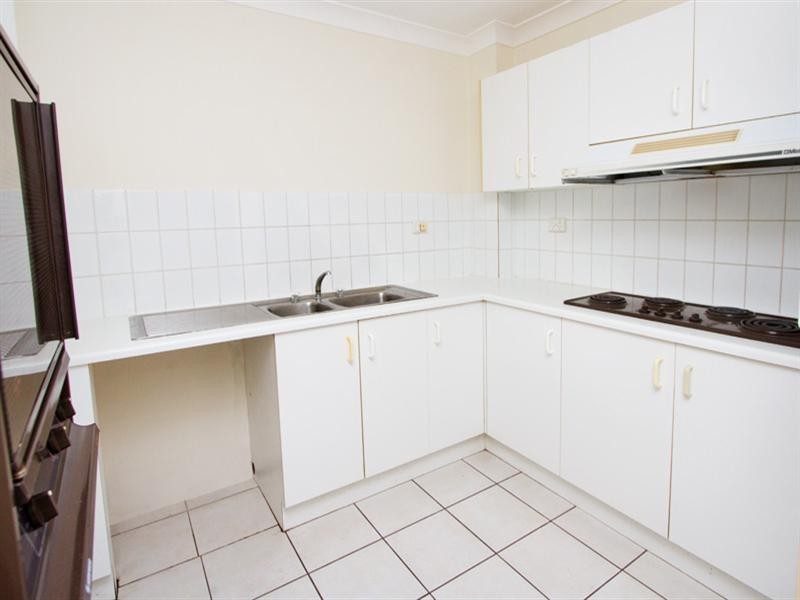 2/68 Herston Road, Kelvin Grove QLD 4059