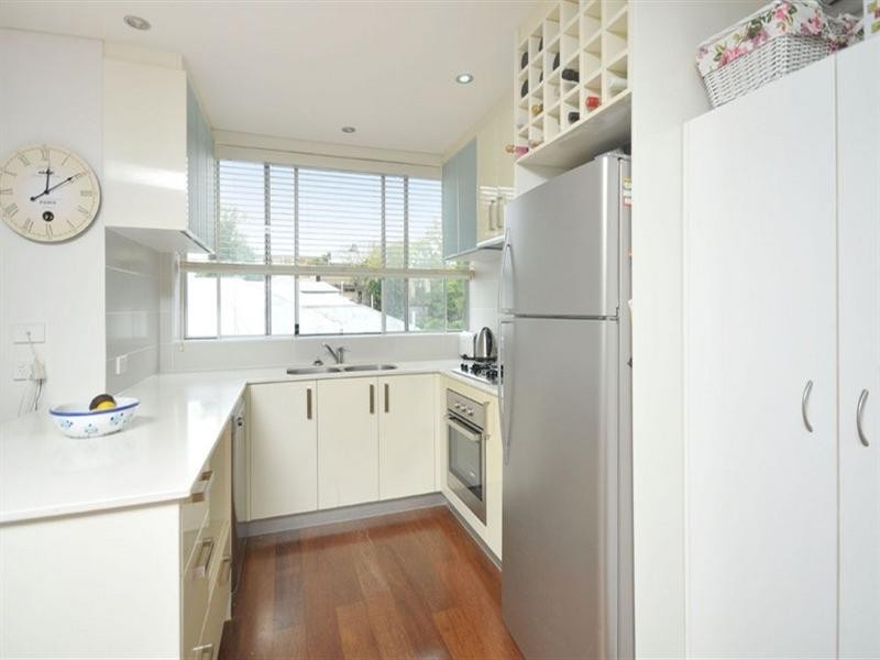 8/81 Maryvale Street, Toowong QLD 4066