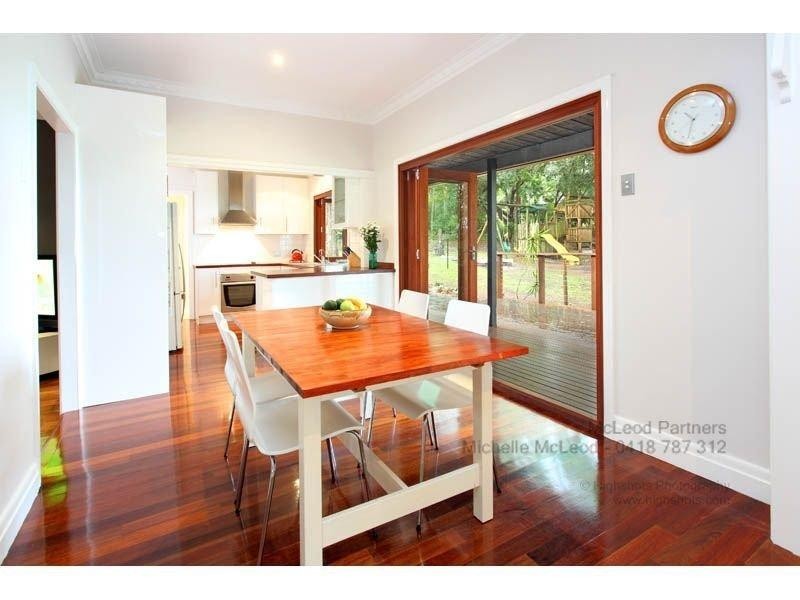 23 Upper Brookfield Road, Brookfield QLD 4069