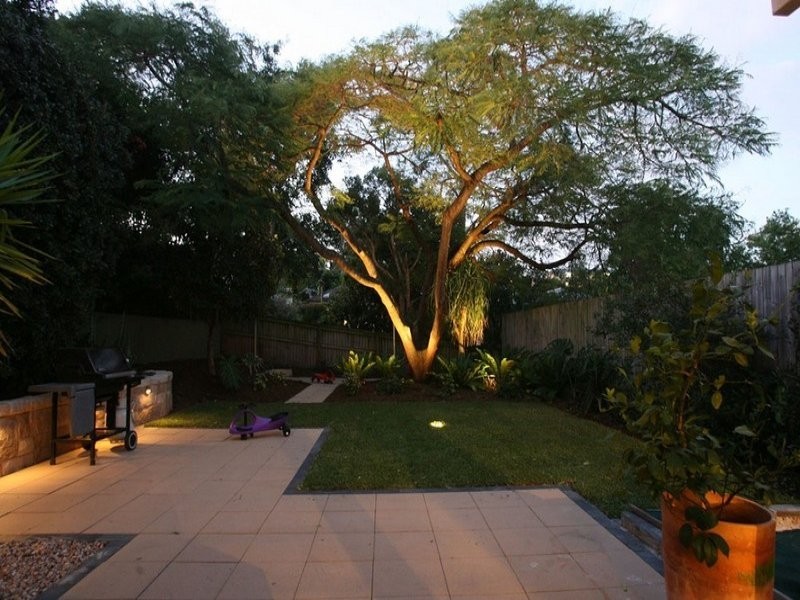 44 Greenlaw Street, Indooroopilly QLD 4068