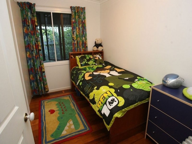 44 Greenlaw Street, Indooroopilly QLD 4068