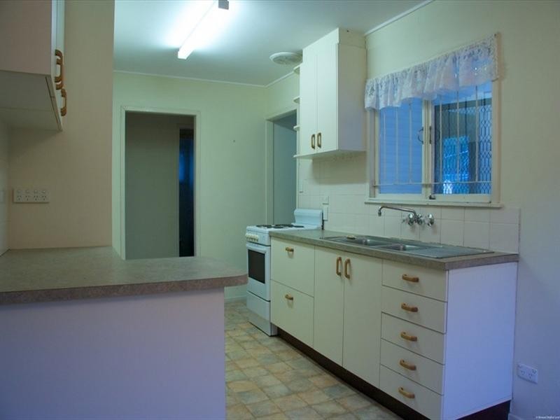 25 Merring Street, Oxley QLD 4075