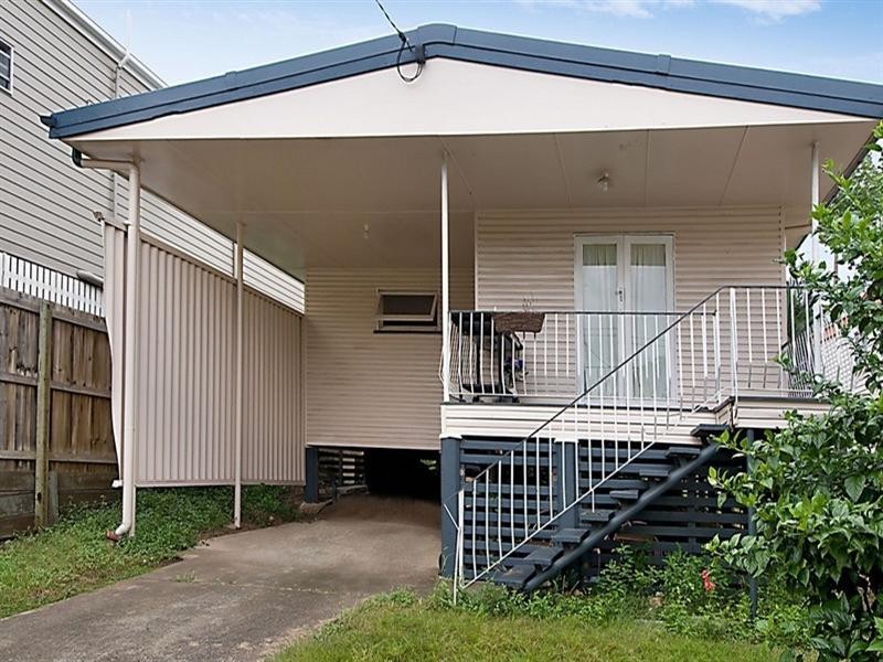 82 Thomas Street, Sherwood QLD 4075