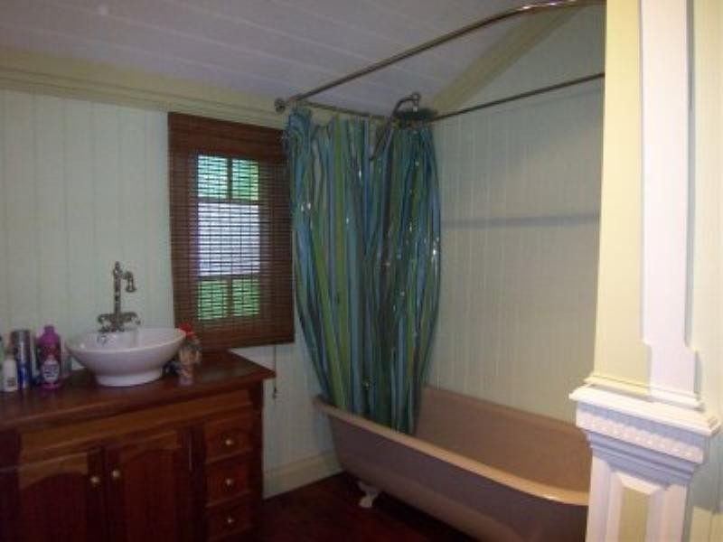 21 Challinor Street, Sadliers Crossing QLD 4305