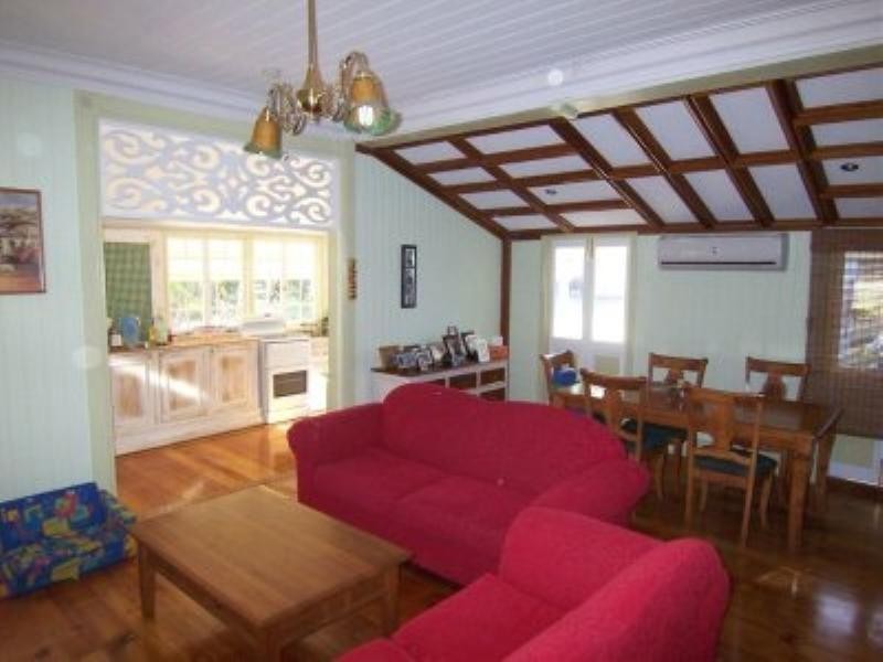 21 Challinor Street, Sadliers Crossing QLD 4305