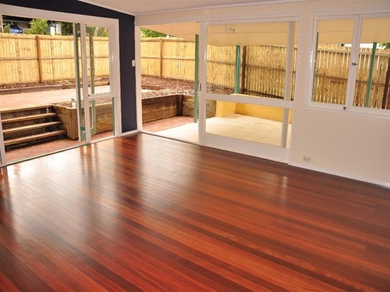 11 Norm Street, Kenmore QLD 4069