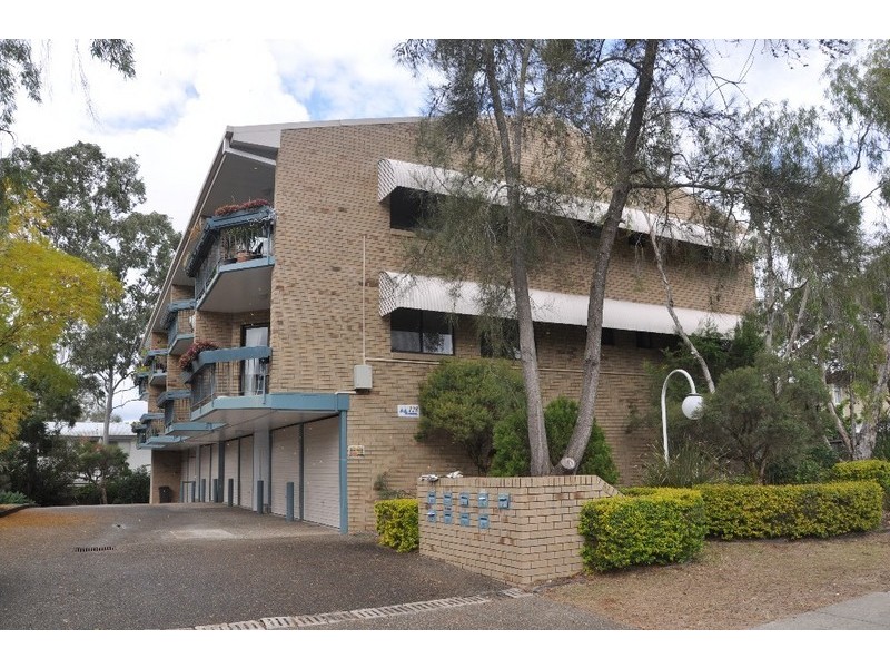 5/128 Central Avenue, Indooroopilly QLD 4068