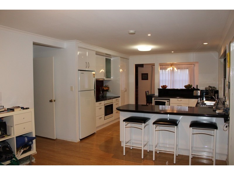 76 Carinya Street, Indooroopilly QLD 4068