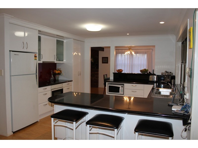 76 Carinya Street, Indooroopilly QLD 4068